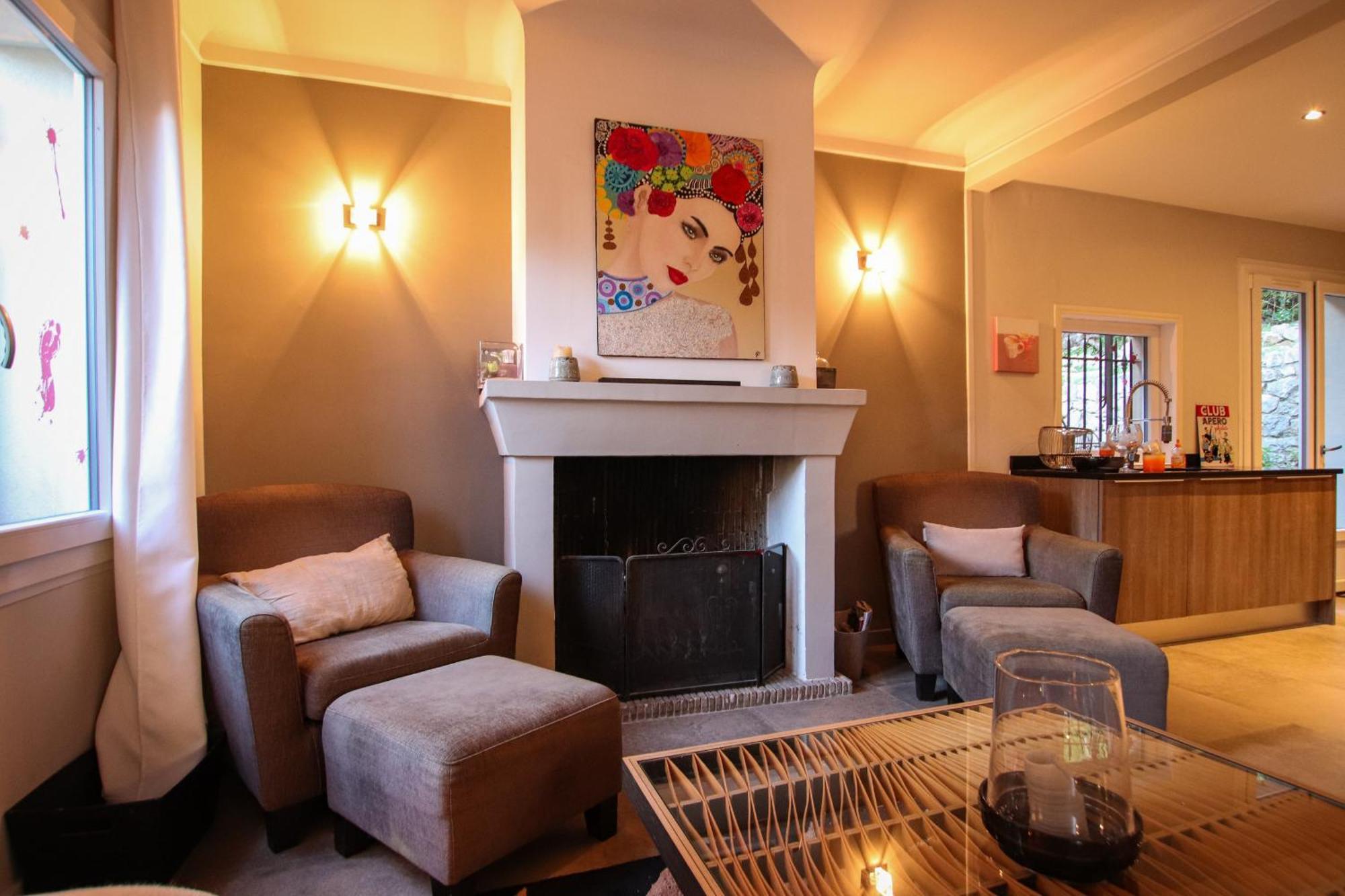 Les Coteaux Villa *